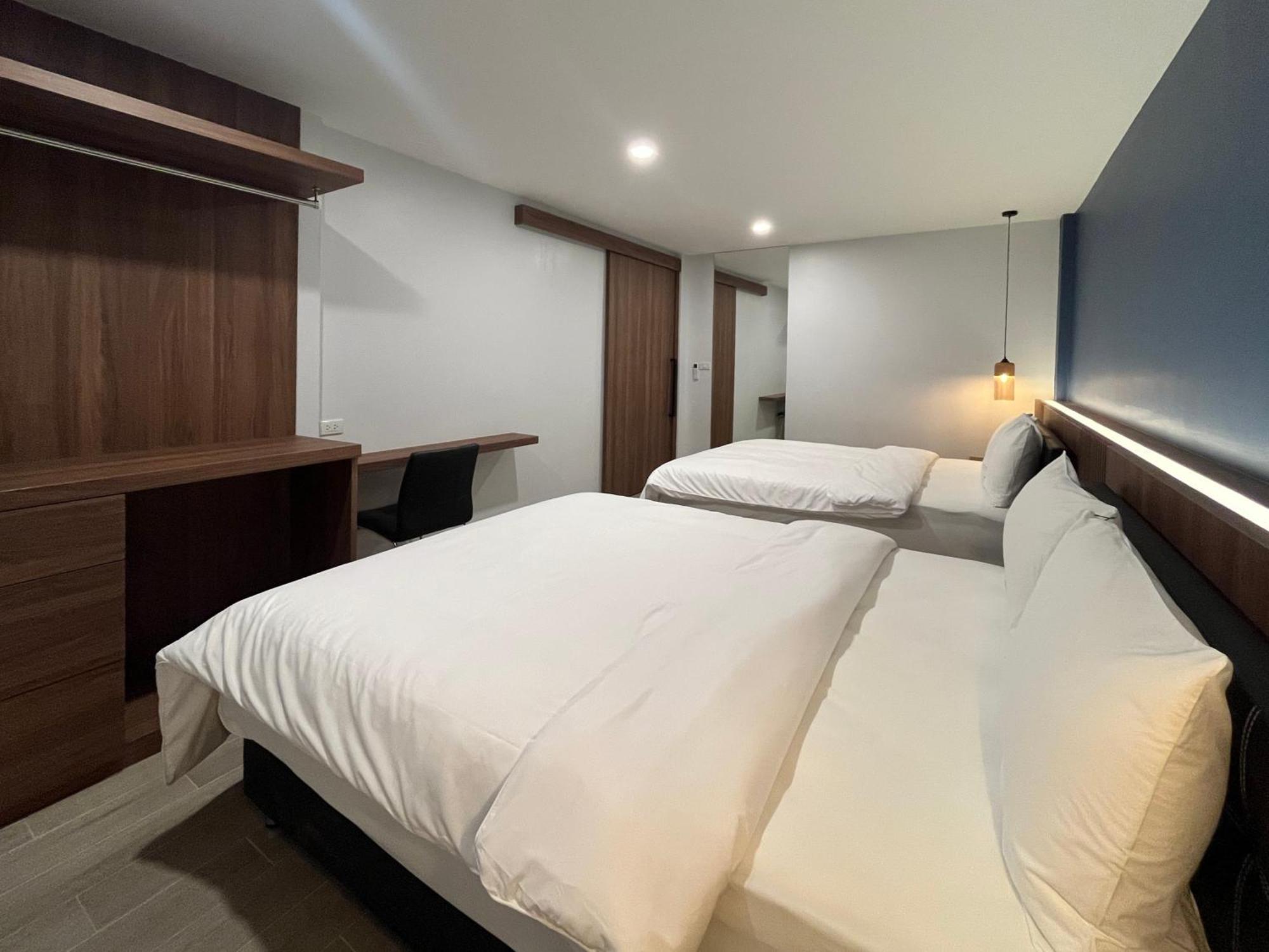 Готель Rendezvous Oldtown Chiangmai Чіангмай Екстер'єр фото
