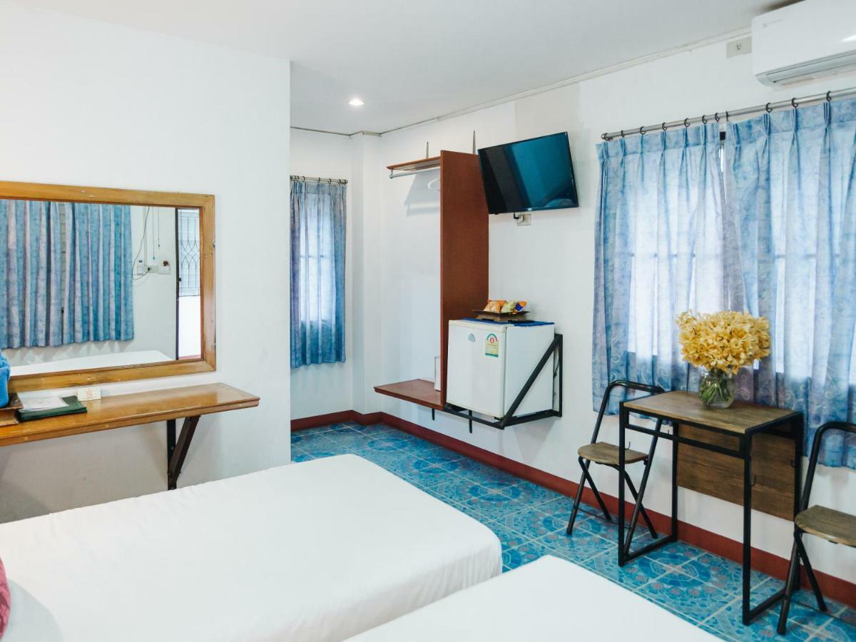 Готель Rendezvous Oldtown Chiangmai Чіангмай Екстер'єр фото
